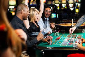 Crazy Time wheel spinning at slot977, showing numbered segments and bonus round indicators